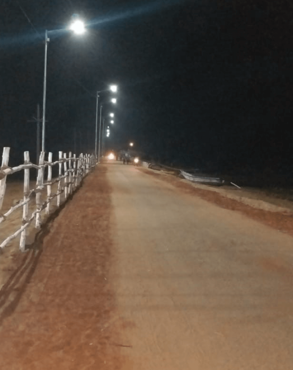 pinnacles_homepage_background_488x617